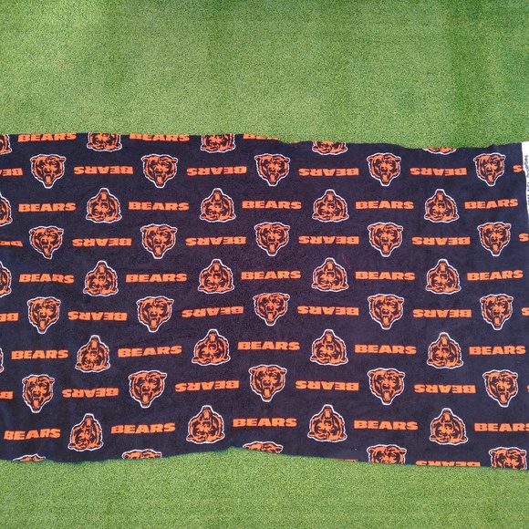 Chicago Bears Football 3' W"X 5" L NFL 100% Cotton Fleece Logo FABRIC New - Picture 1 of 2